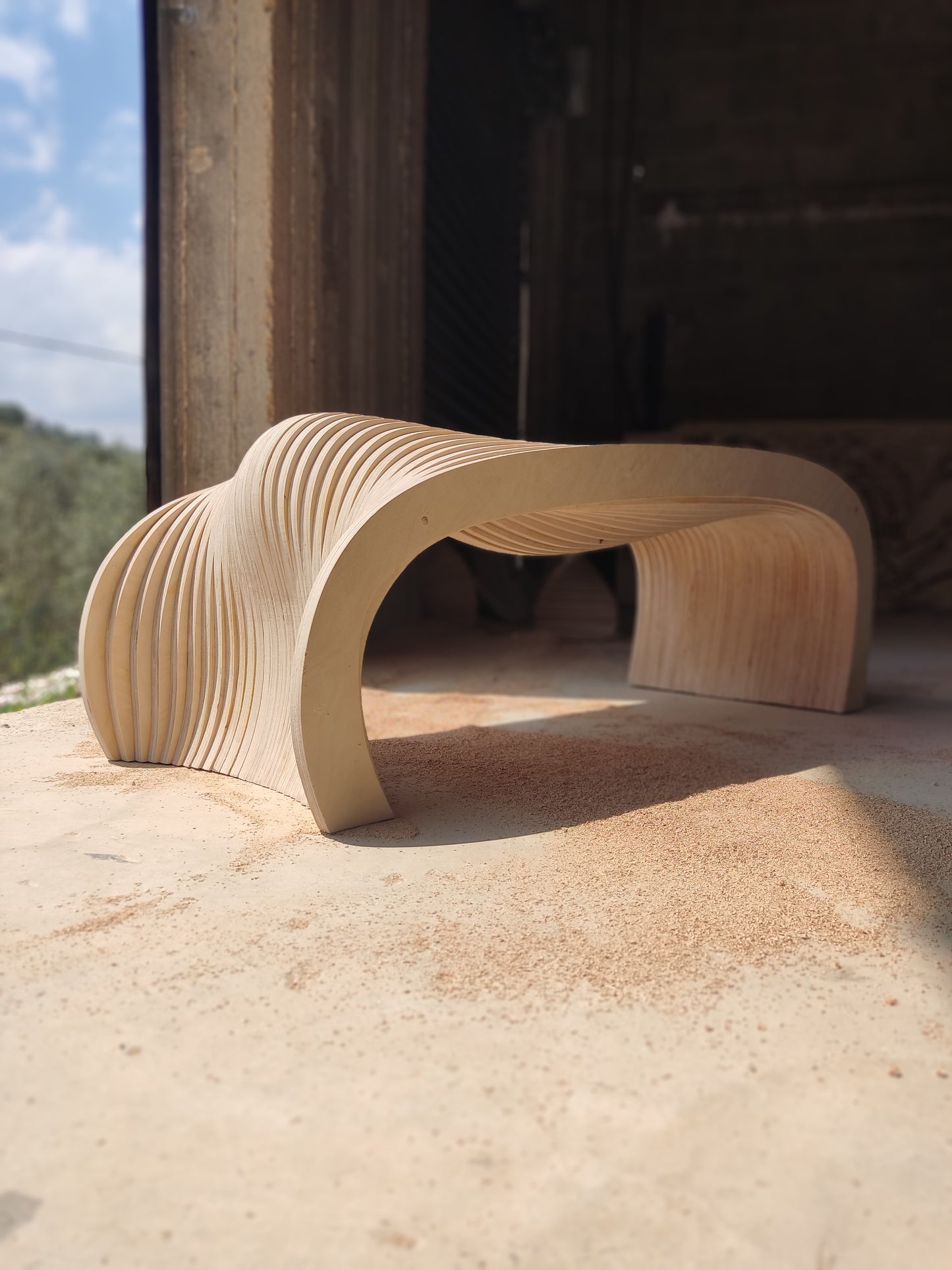 Iris Table